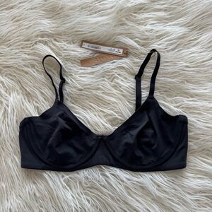 Skims Fits Everybody Unlined Demi Bra Onyx Size 34C
